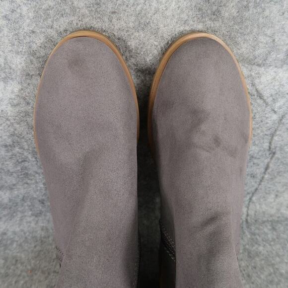 Time and Tru Shoes Womens 6.5 Bootie Fashion Classic Block Heel Memory Foam Grey - Picture 8 of 13